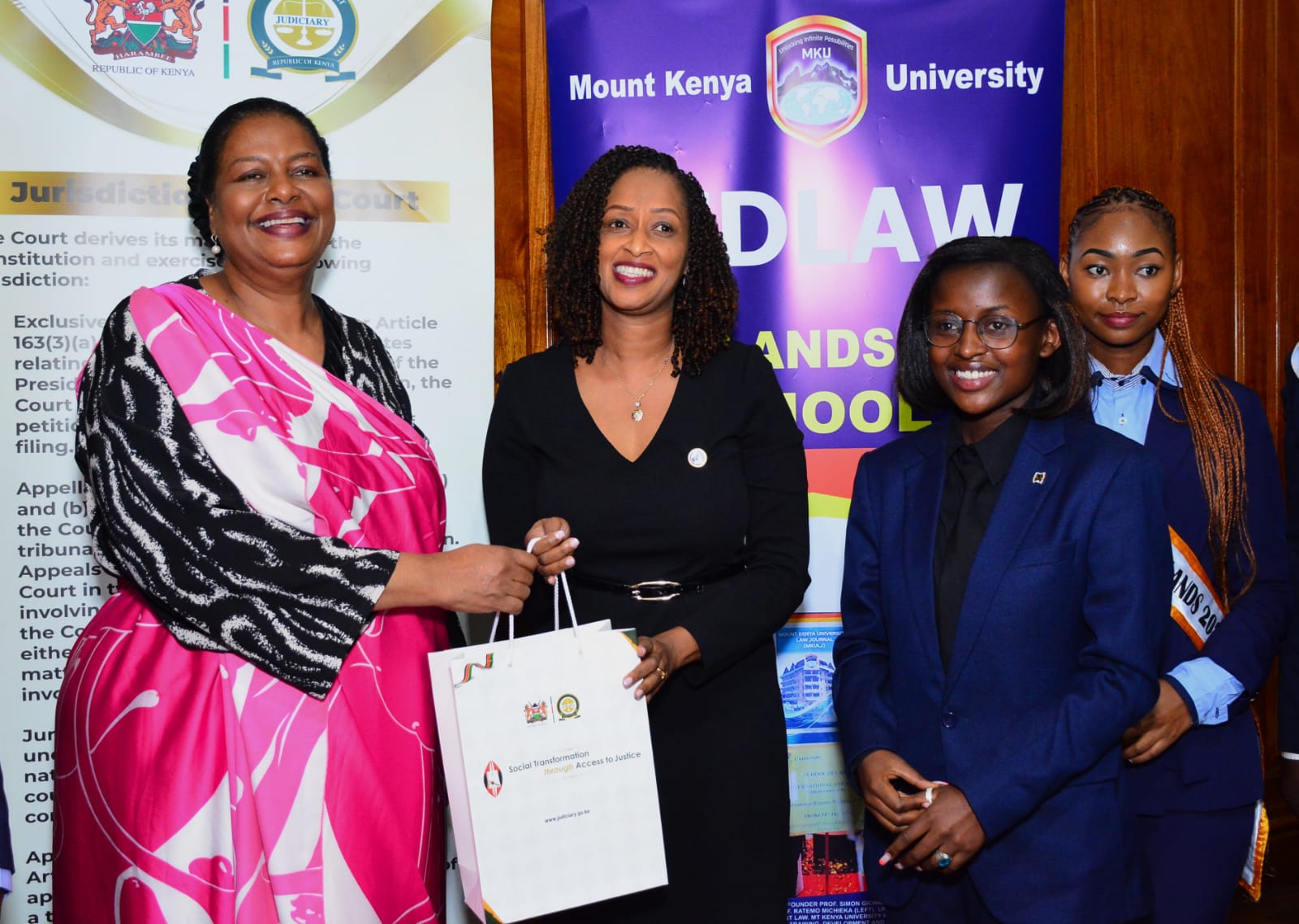 WhatsApp Image 2025-03-06 at 17.54.00